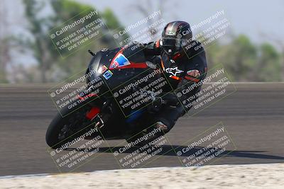 media/Sep-20-2025-TrackDaz (Sat) [[27f0cde673]]/B Group/1120am (Turn 2)/